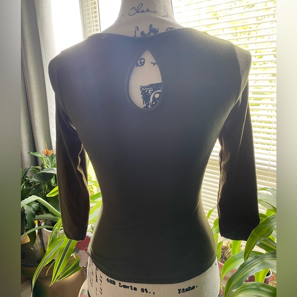 MWT Super Soft Fitted Square Neck Top - Picture 13 of 16